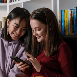 Grandes écoles : les alumni font leur mue