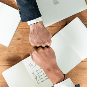 De l’école au monde de l'entreprise : le choc des cultures ?