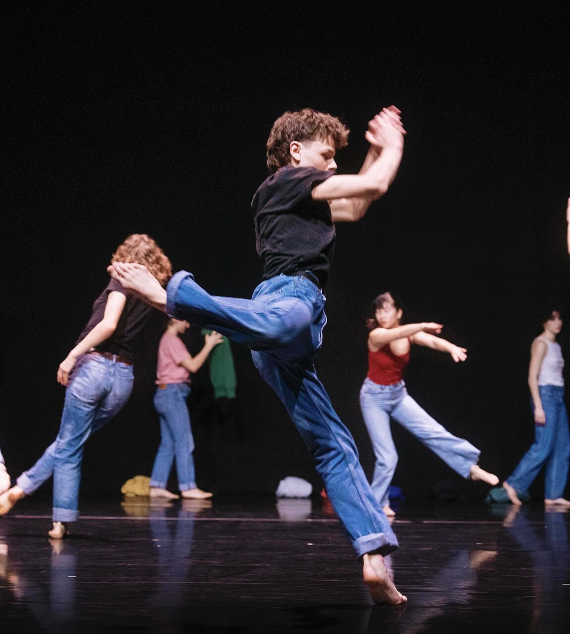 Lino Jaricot Garcia, 19 ans, étudiant en dernière année au CNSMD Lyon en danse contemporaine