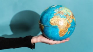 Christian Harbulot, directeur de l’École de Guerre Économique (EGE) : « Notre approche du monde est lucide »