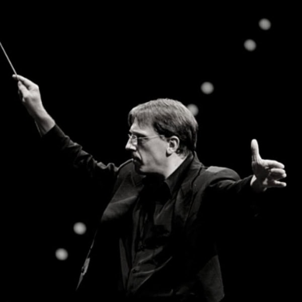 « Diriger, c’est entrer dans une vibration » : Entretien avec Philippe Fournier, Chef d'orchestre 