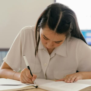 Orientation : le nouveau plan Avenir d'Elisabeth Borne